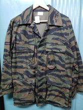 Medium Vintage Military Jacket Perfect Condition